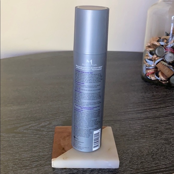 Mystic Tan self-tan lotion - Picture 2 of 3